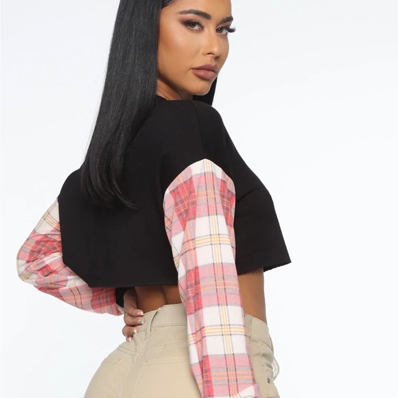 FN Introvert Crop Top. - Picture 2 of 6